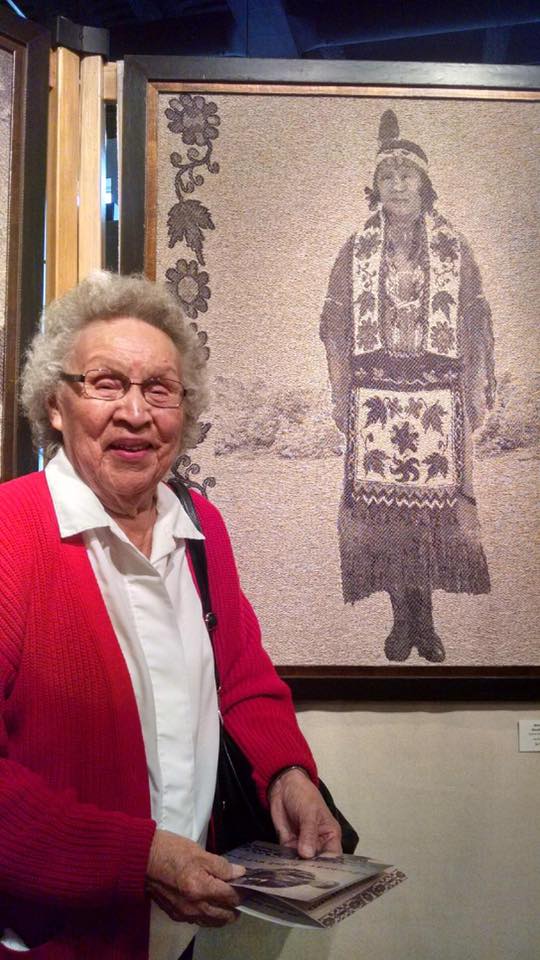 arlene-alloway-with-mary-waubiness